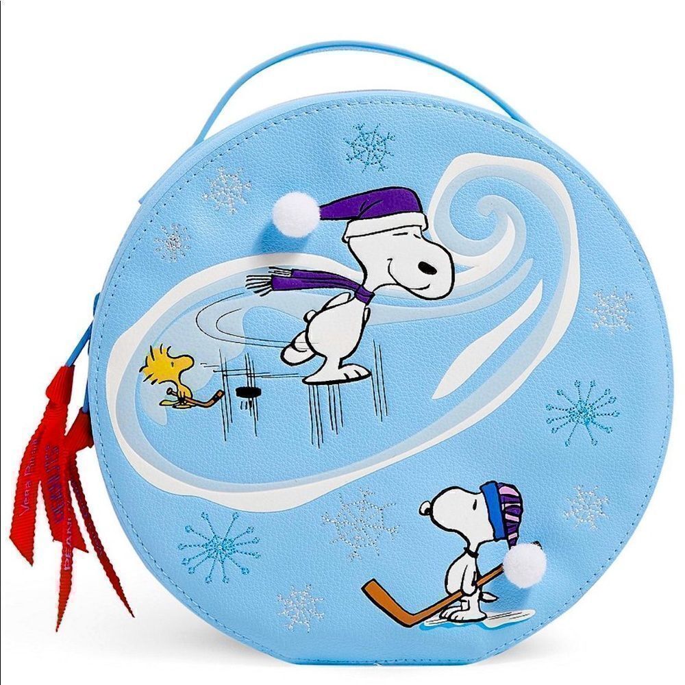 Vera Bradley Peanuts Collection Ski Slope Snoopy Whimsy Cosmetics Bag NWT